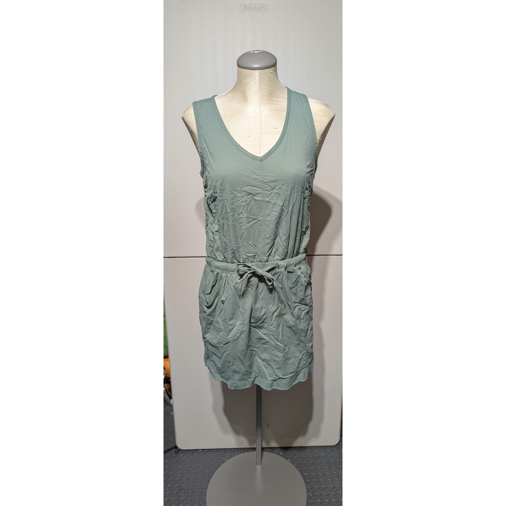 Sleeveless V-Neck Tie-Waist Dress in Sage Green